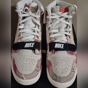 Men's size 13 Nike Legend 312 Camo